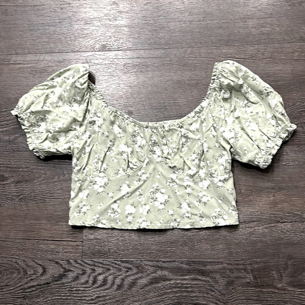 Hollister Top